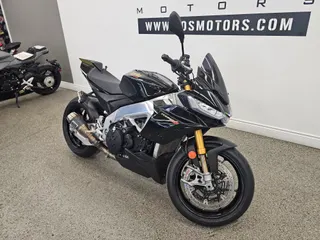2022 Aprilia Tuono V4 Factory