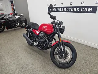 2027 Moto Guzzi V7 V7 Sport