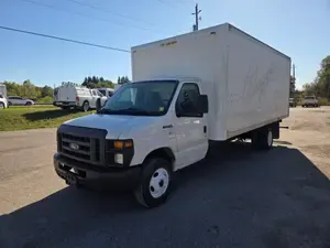 2016 Ford E-450 18Ft Box - E-450 - Side Door - Gasoline
