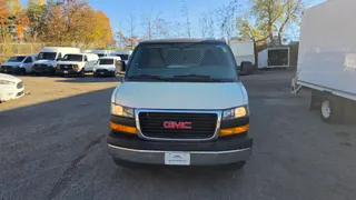 2017 GMC Savana G2500 - 4.8L V8 - Cruise/Divider