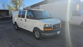 2017 GMC Savana G2500 - 4.8L V8 - Cruise/Divider